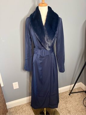 NWOT naked wardrobe Coat with Faux Fur Trim - Small